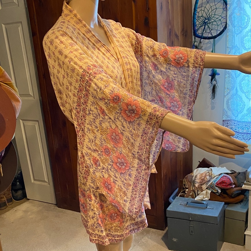 Spell Cactus Rose Kimono Robe - Picture 5 of 5